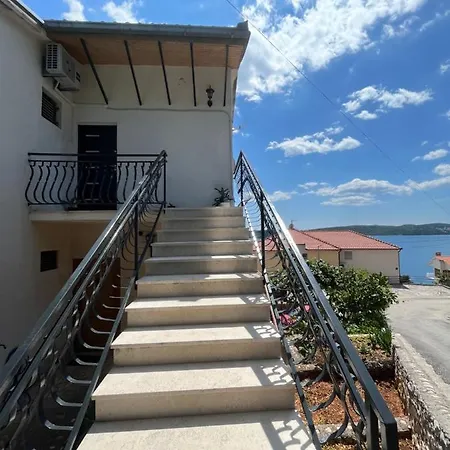 Apartment Calypso Trogir